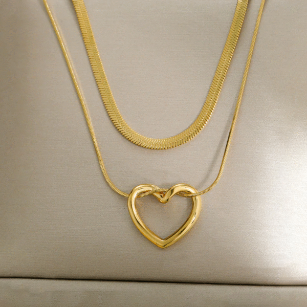 Golden Intertwine Heart Layered Necklace – Anti-Tarnish