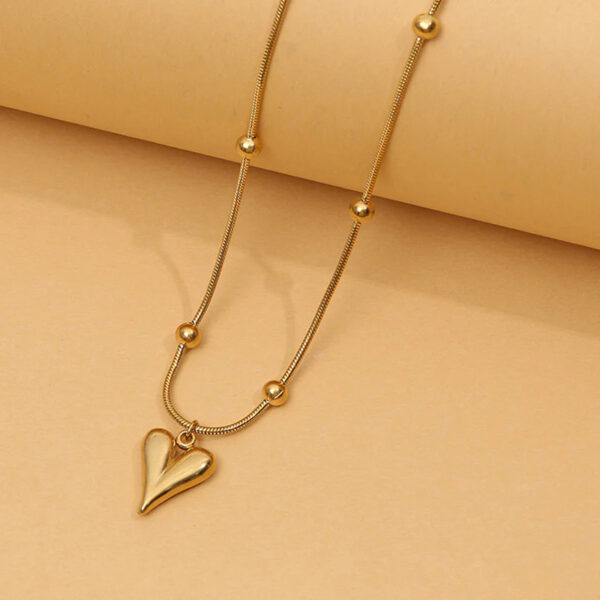 Golden Heart Charm Necklace – Anti-Tarnish Finish