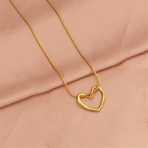 Golden Hollow Heart Pendant Necklace – Minimalist Jewelry