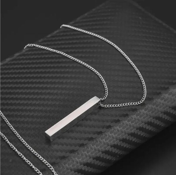 Silver Edge Bar Pendant – Minimalist Vertical Necklace for Men