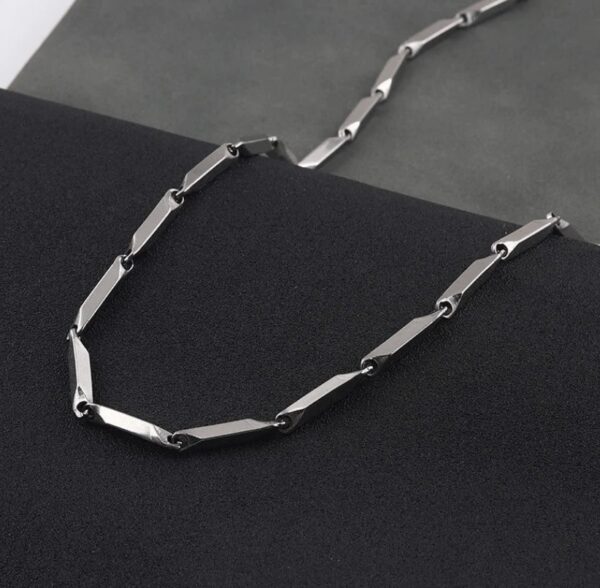 Men’s Silver Rice Chain – Elegant Singapore Style Necklace