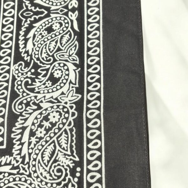 UrbanEdge Paisley Bandana Handkerchief – Black & White Classic - Image 3
